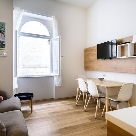 Street Buzz Old Town Apartment By Duhomes Dubrovnik Dış mekan fotoğraf