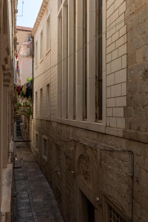 Street Buzz Old Town Apartment By Duhomes Dubrovnik Dış mekan fotoğraf
